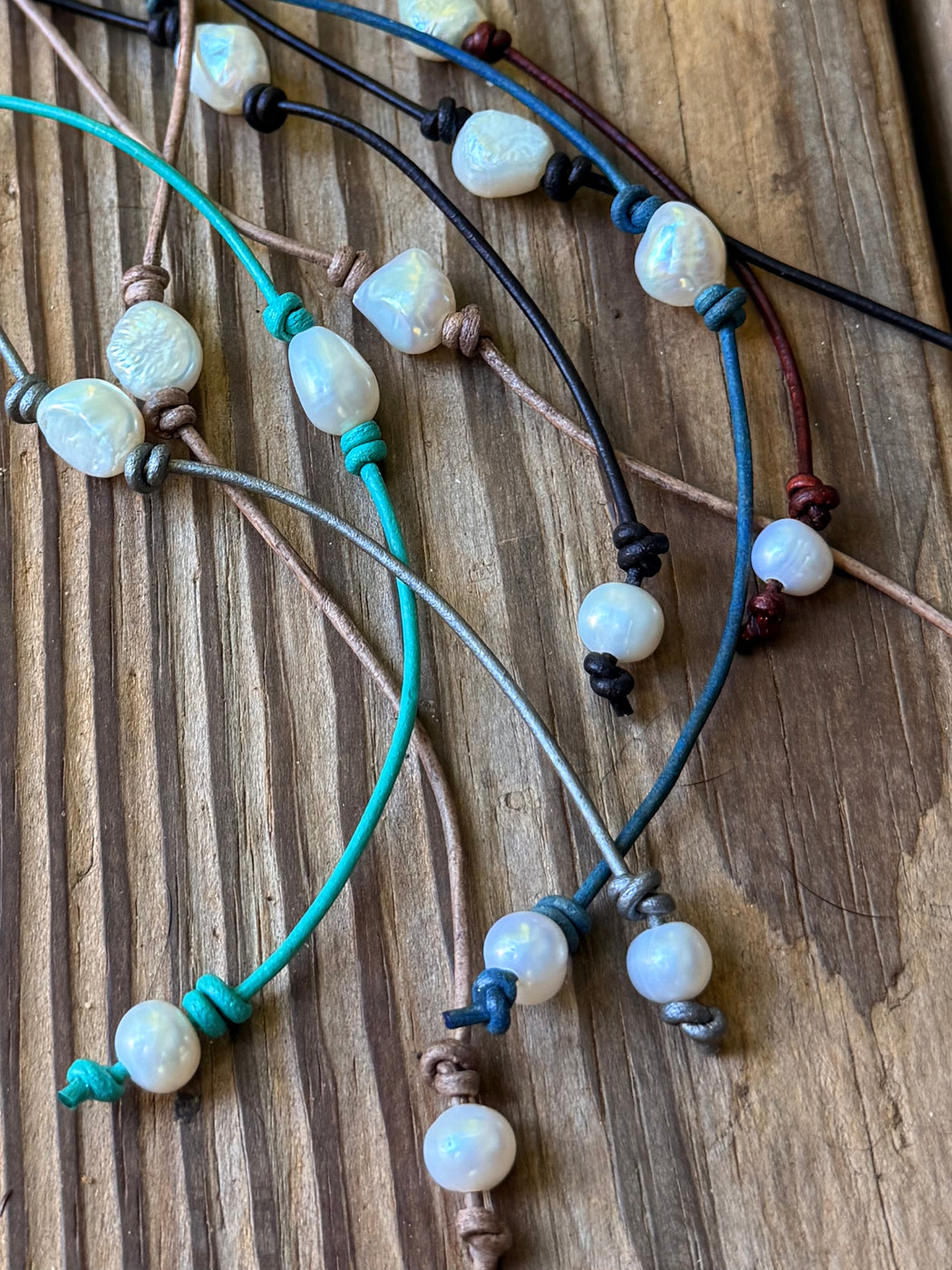 Single Pearl Leather Bracelet