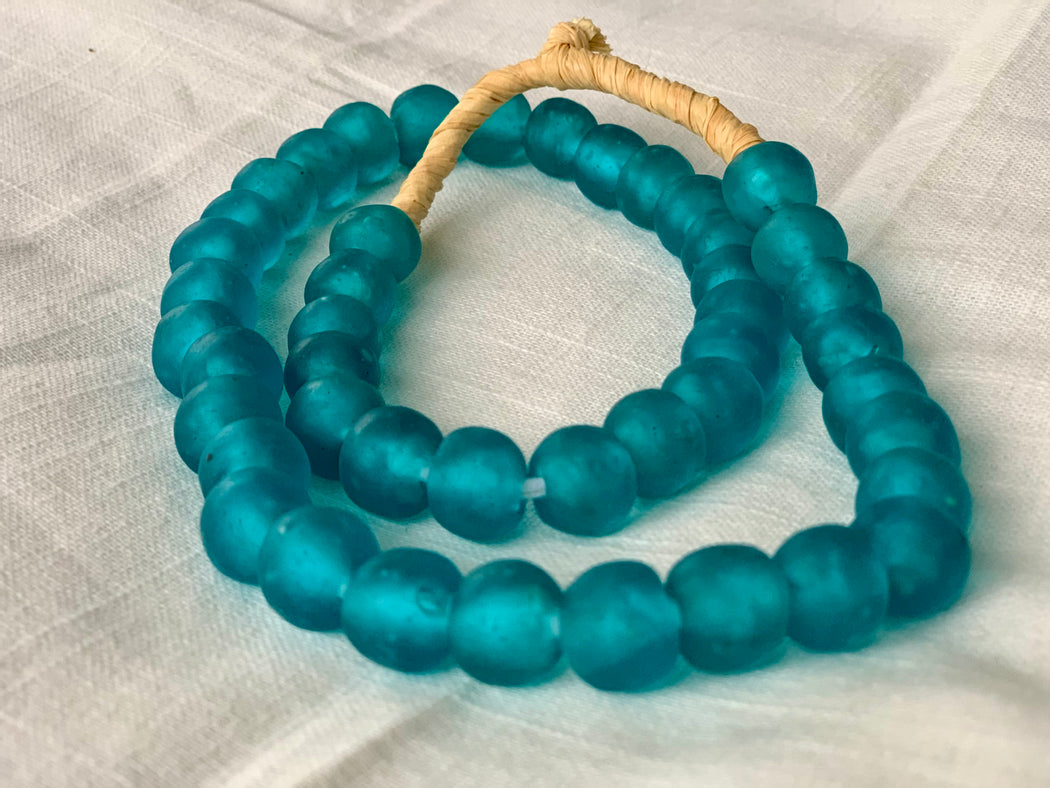 Beach Choker Necklace with Aqua Glass Bead