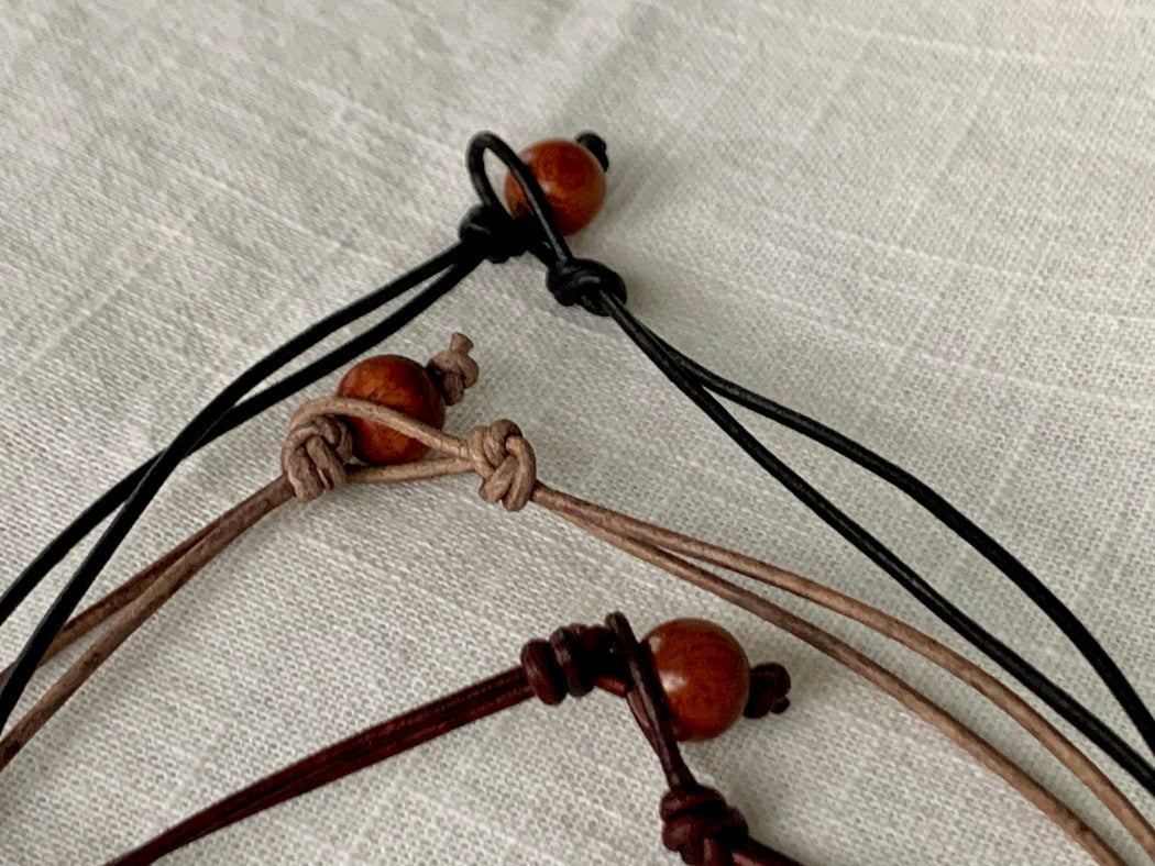 Double Strand Beachy Tee Shirt Leather Necklace