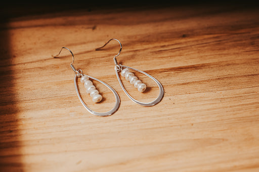 sterlign silver hoops with freshwater pearl earrings