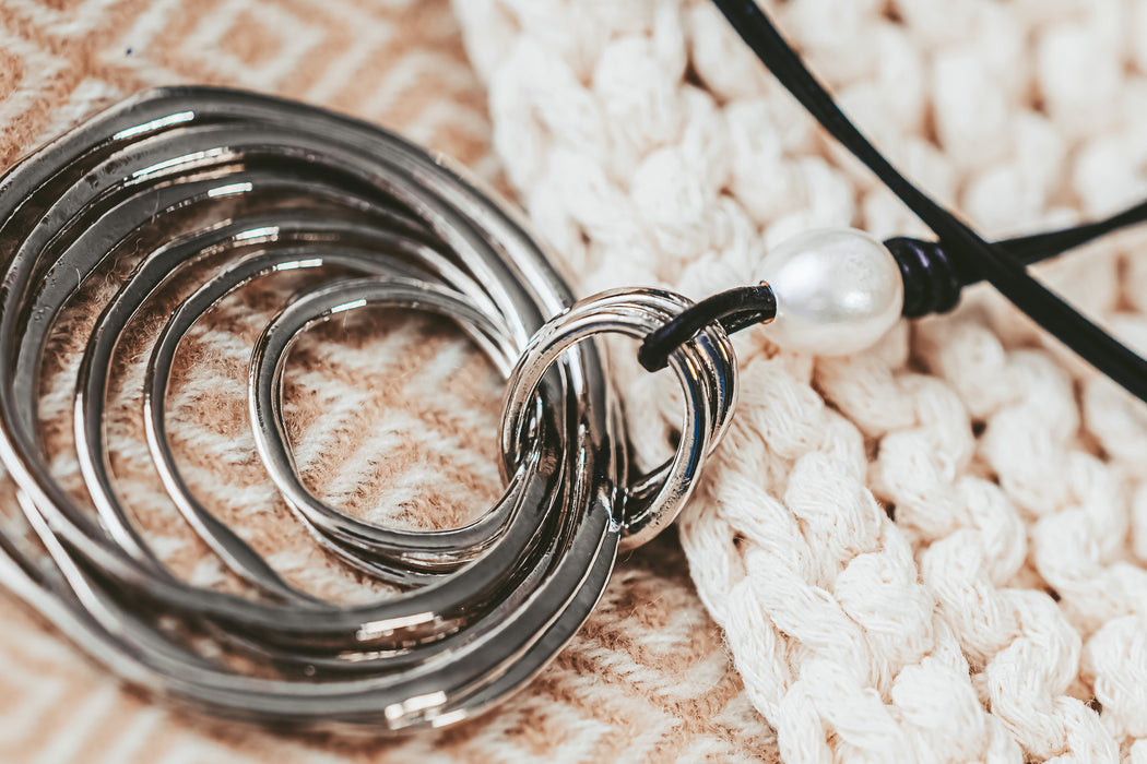 Multi Ring Pearl Leather Necklace